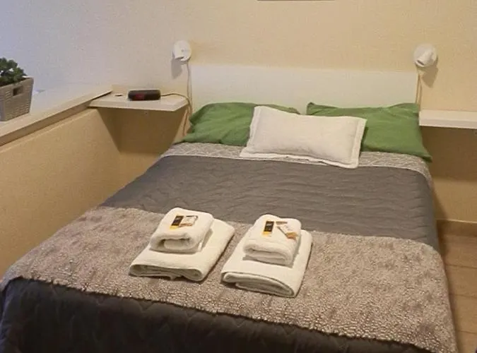 Excelente Monoambiente Completo, Funcional Y Muy Comodo - Zona \